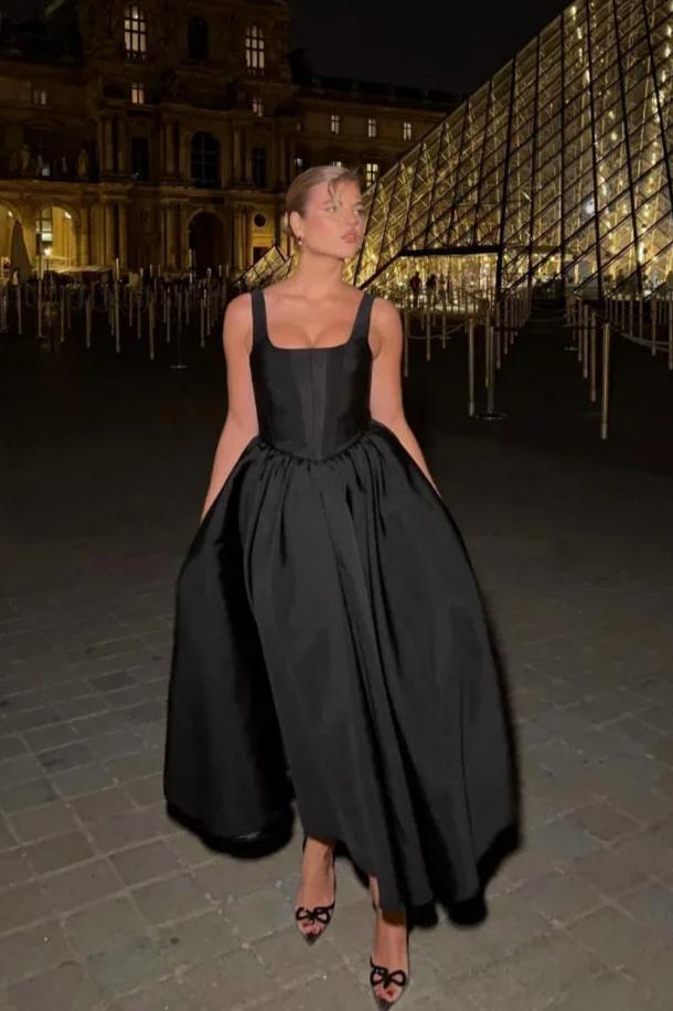Black Pearl Charm Dress