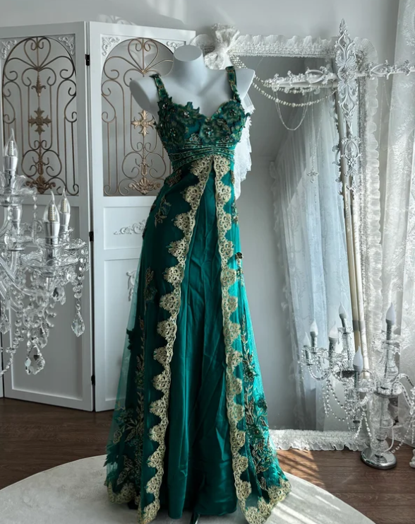 Vintage Green Lace Prom Party Dress Satin Evening Dress - VelvetHem