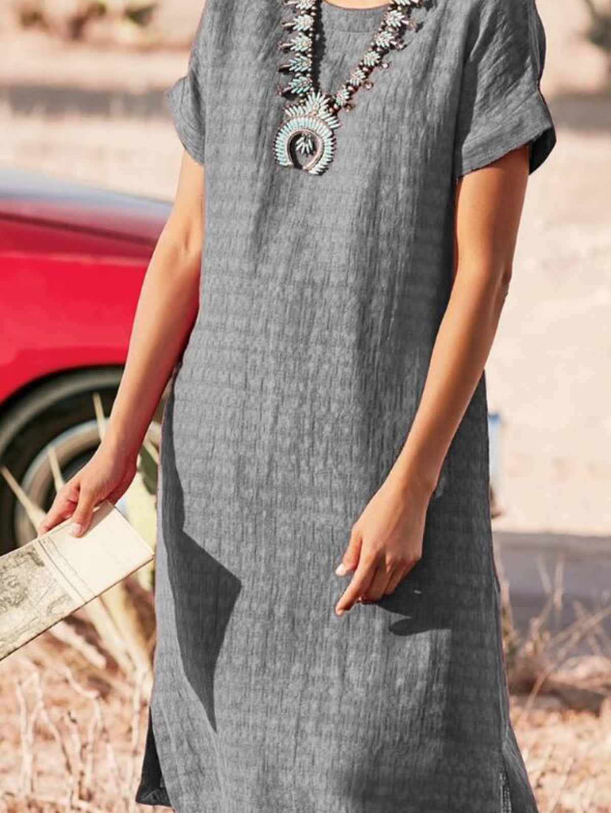Beautifully Crafted Dress in a Classic Style