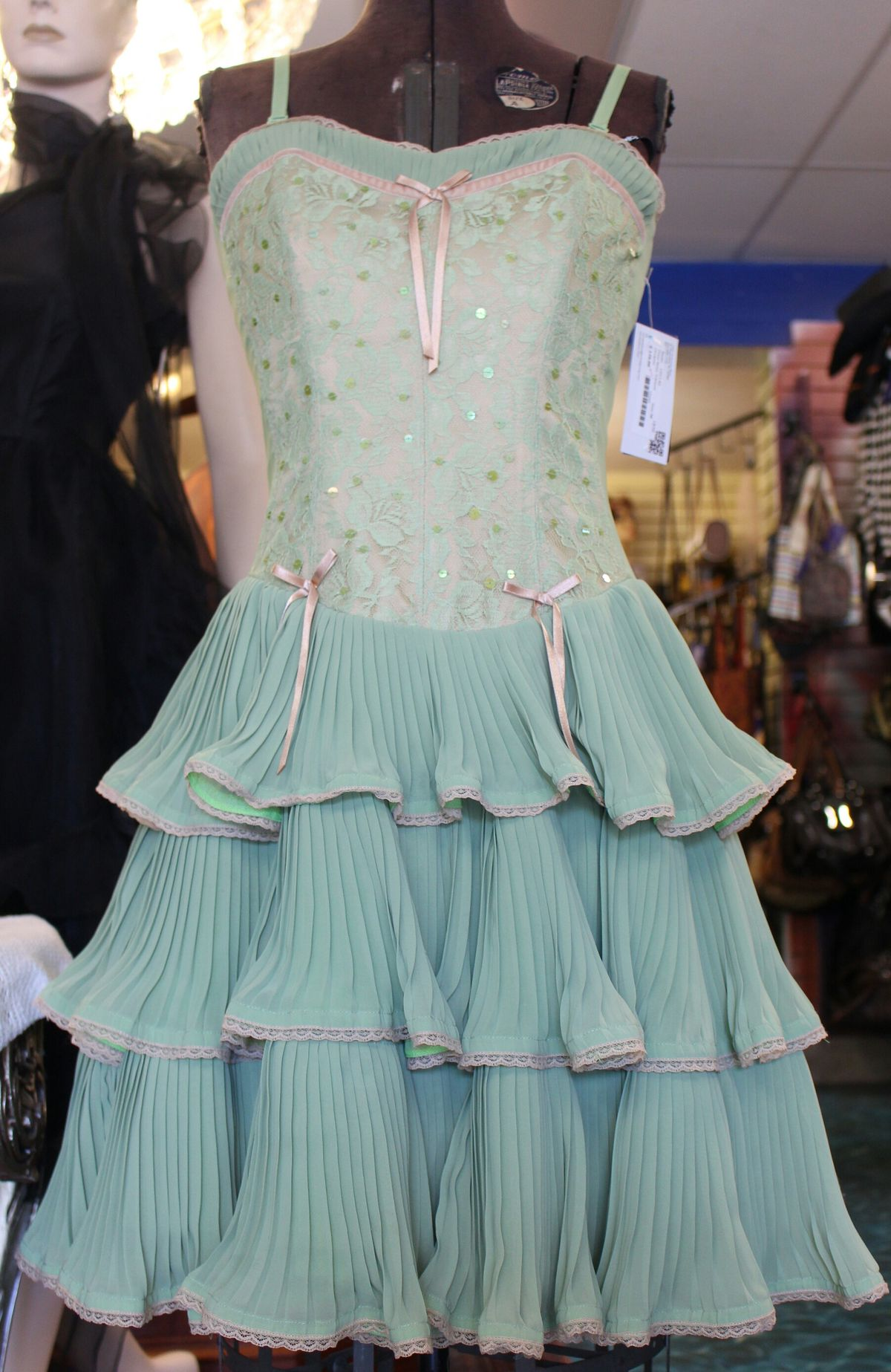 Pleated A-Line Ruffle Short Prom Dress Layered Formal Party Gown