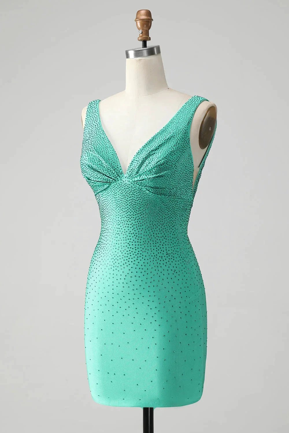 Chic Bodycon V Neck Backless Short Green Homecoming Dress with Beading (ZD11521)