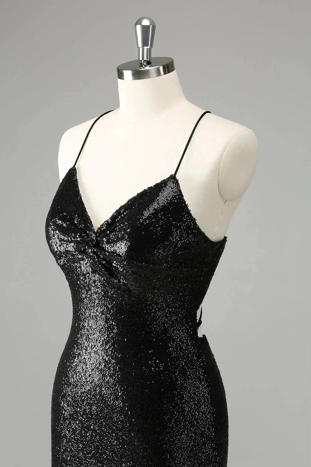 Black Bodycon Spaghetti Straps Sequins Short Homecoming Dress with Lace-up Back (ZD11566)