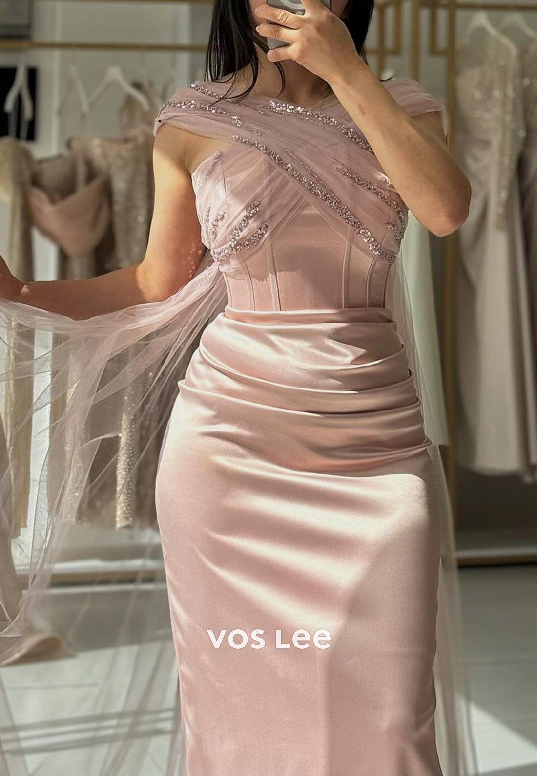 Elegant Gown Column Floor-Length Asymmetrical Neck Evening Formal Dresses