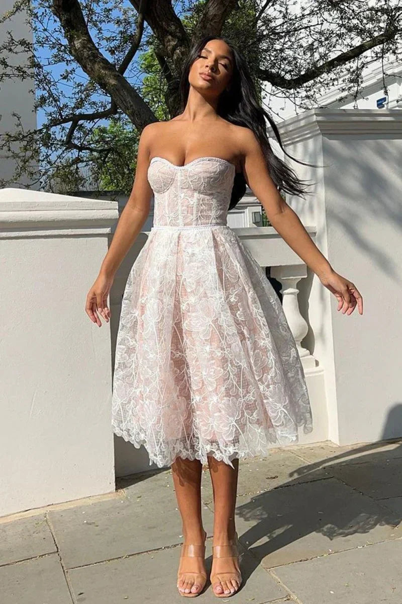 Charming A-Line Sweetheart Lilac Tulle Tea-Length Party Dress with Appliques - View 5 | FashionDia
