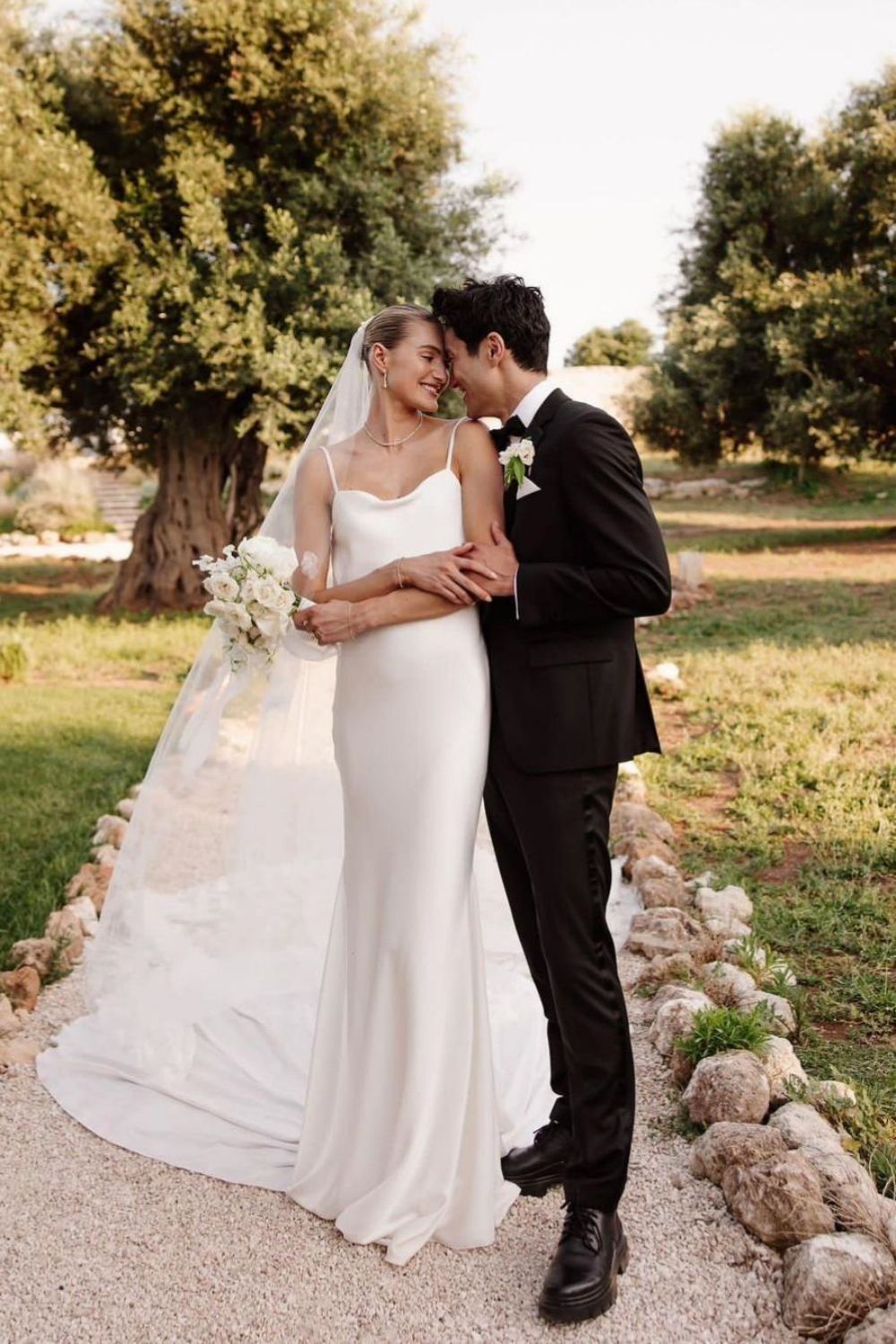 Simple Mermaid Spaghetti Straps White Long Wedding Dress - View 5 | FashionDia