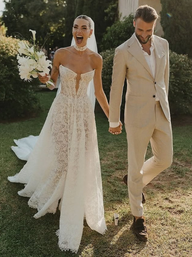 Strapless Allover Lace Elegant Sleeveless Wedding Gown