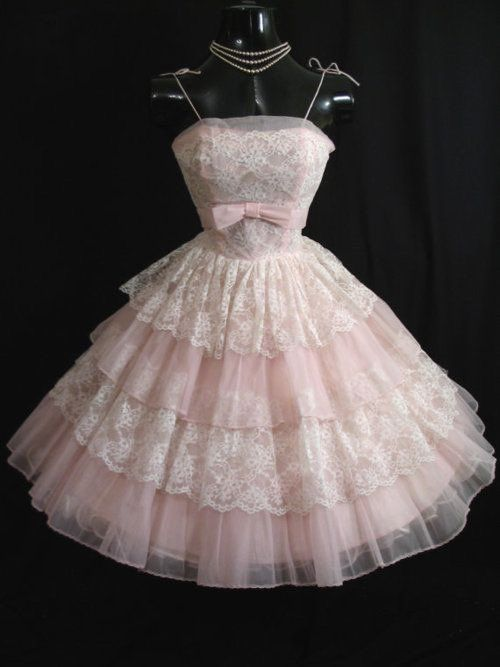 Pink Spaghetti Straps Tulle Lace Layered Short Prom Dress Classy Formal 6th Grade Homecoming Dress - FashionDia