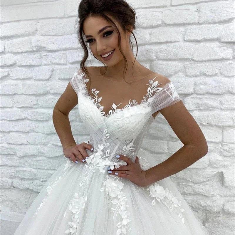 Princess Lace Tulle A Line Wedding Dress Sweetheart Cap Sleeve 3D Appliques Boho Bridal Gowns For Woman Button Vestidos De Novia (ZD13372)