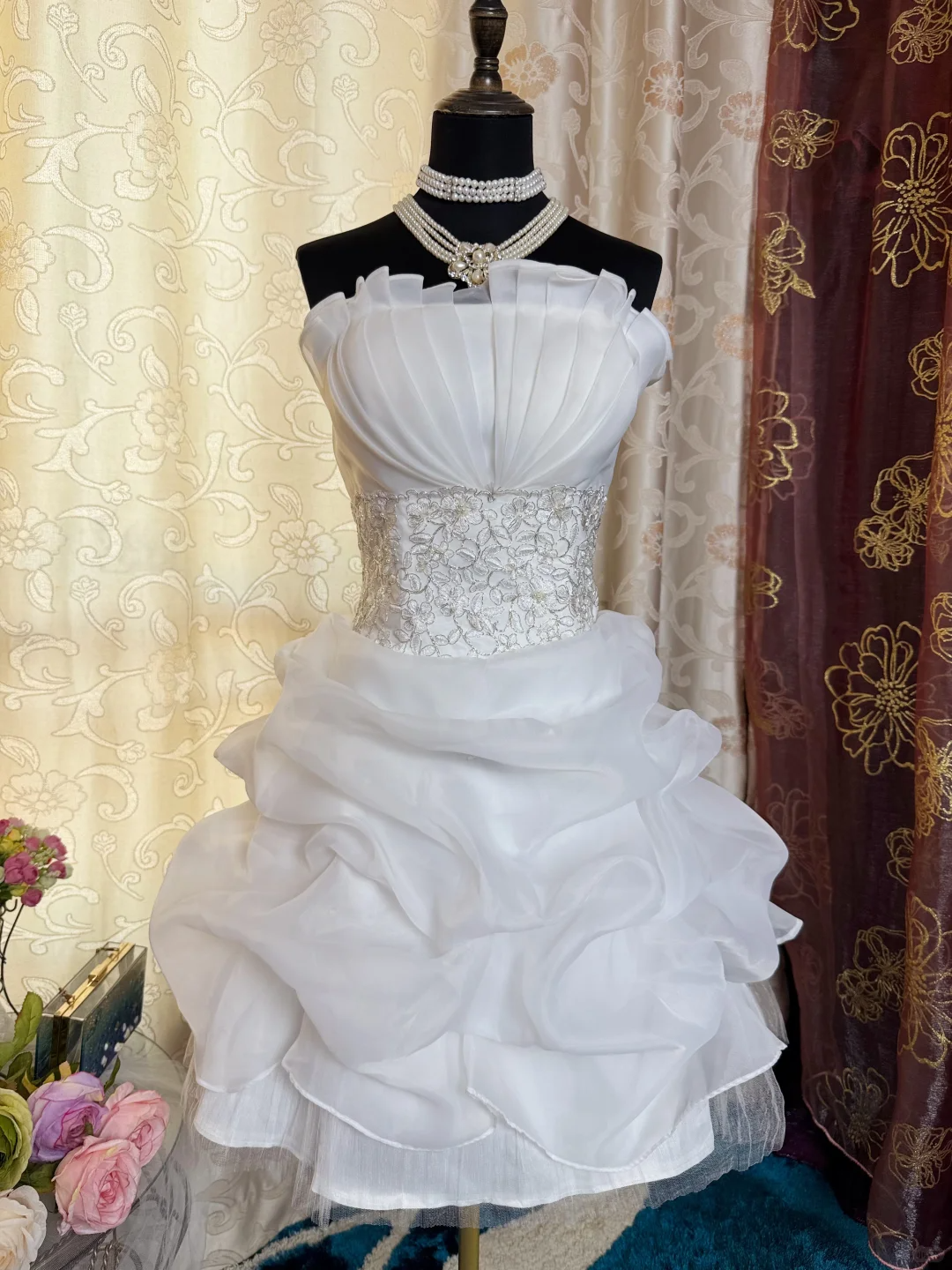 Classy Strapless White Tulle Pleated Sheath Short 19th Birthday Outfits Homecoming Dress