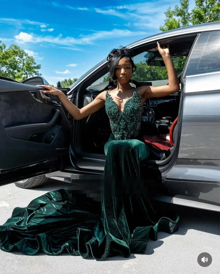 Luxurious Velvet Beaded Mermaid Party Dress,Green Long Prom Evening Gown