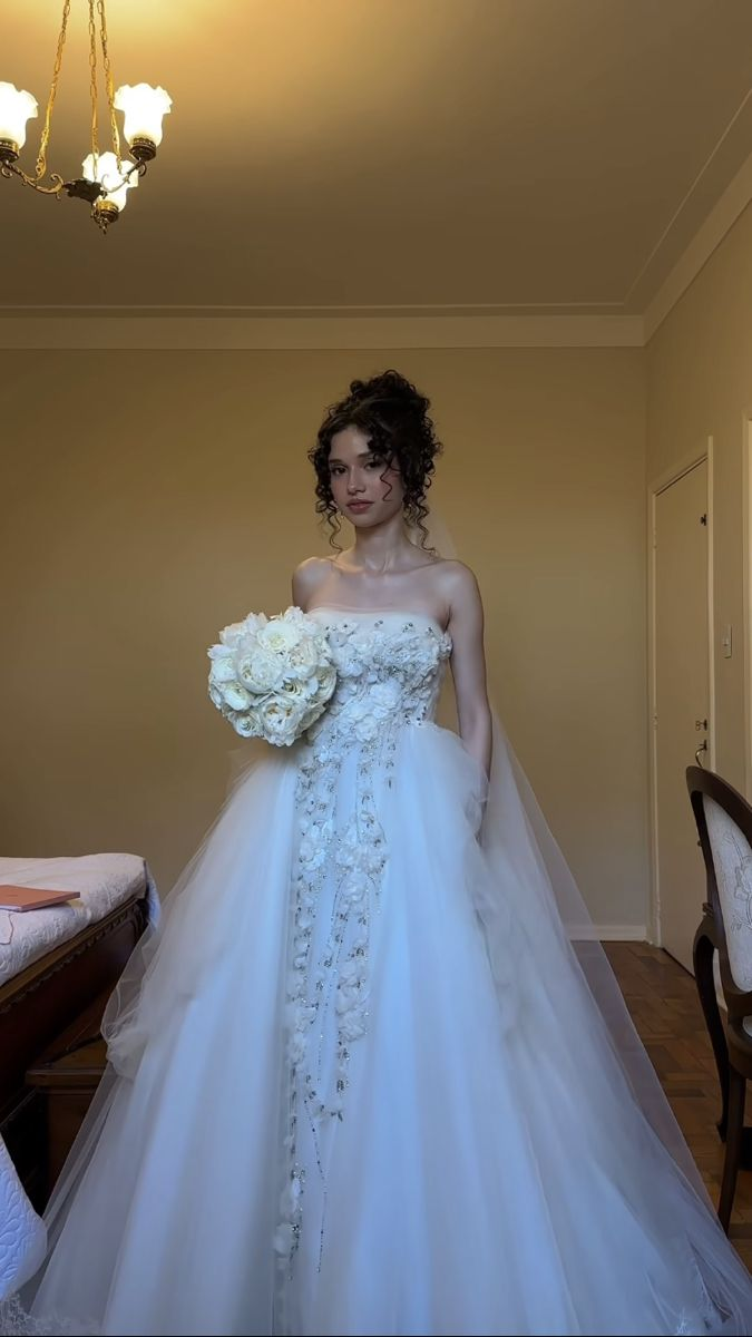 Classy White Strapless Tulle Beaded Appliques Long Wedding Dress - FashionDia