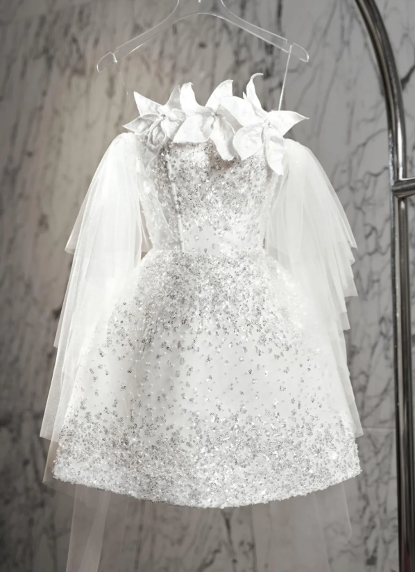 Pretty White Tulle Sequin Appliques Homecoming Dress Short Party Dress