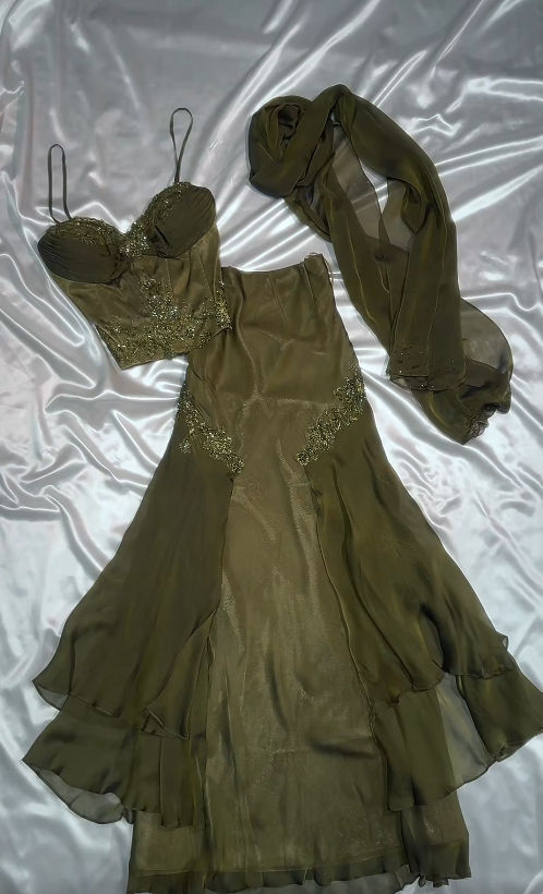 Vintage Spaghetti Strap Corset Two-Piece Prom Dresses Chiffon Green Evening Dresses - FashionDia