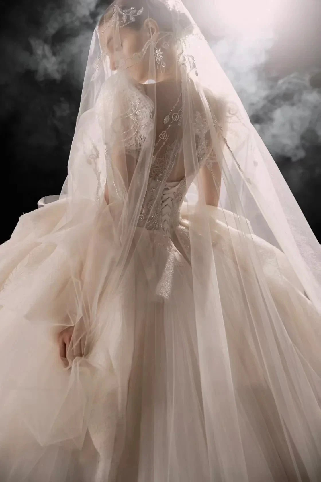 Elegant Sweetheart Ball Gown Lace Puff Sleeve Beaded Embroidery Wedding Dress with Flowing Train E-302 (ZD16903) - View 4 | VelvetHem