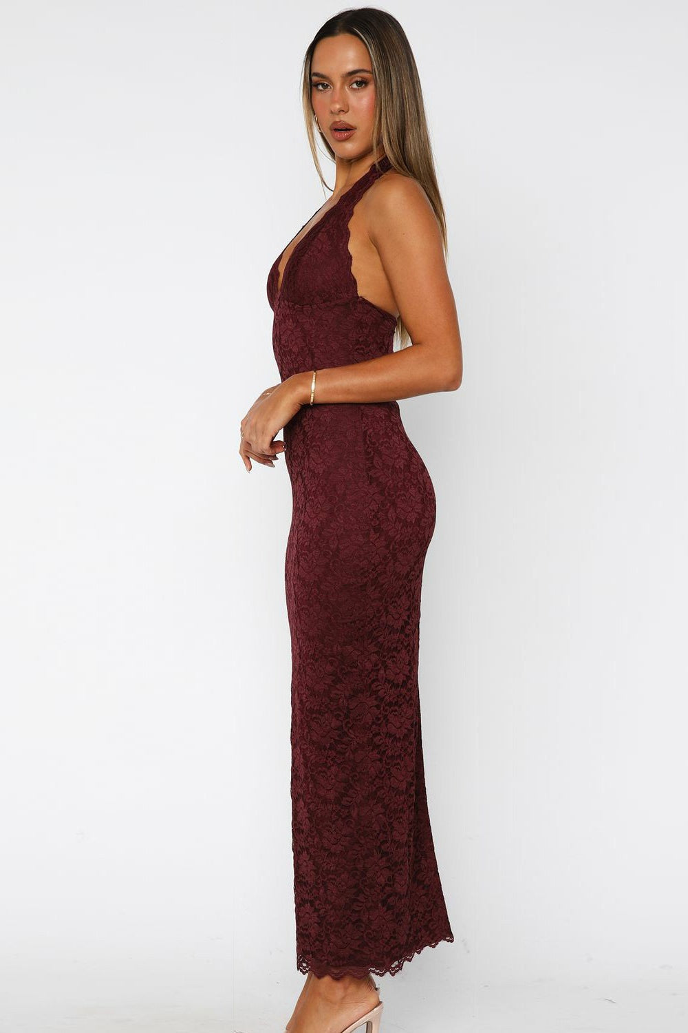 Elegant Halter Bodycon Lace Dress - View 7 | VelvetHem