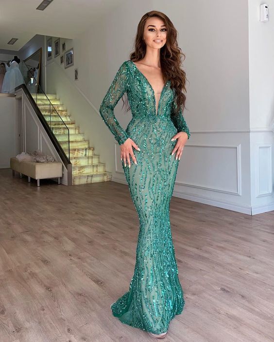 Sparkly Mermaid V Neck Long Sleeve Green Sequins Long Prom Evening Party Dresses