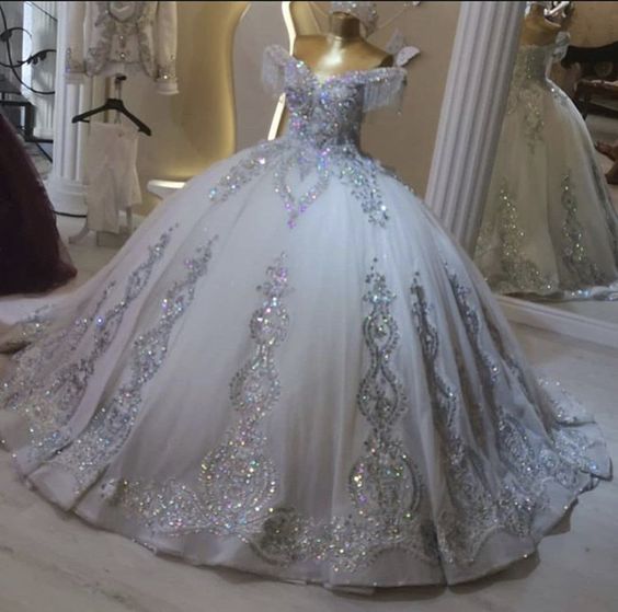 quincea�era dress Ball Gown Prom Dresses Evening Gown Wedding Dress - VelvetHem