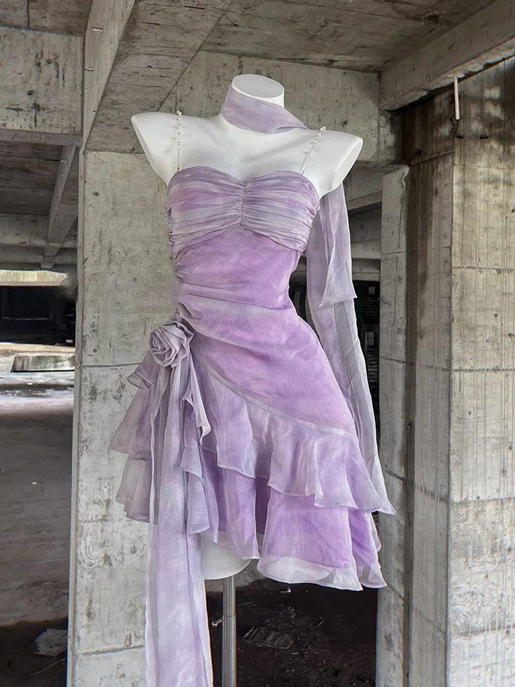 Elegant Spaghetti Straps Ruffles Lilac Cocktail Dress Homecoming Dress - FashionDia