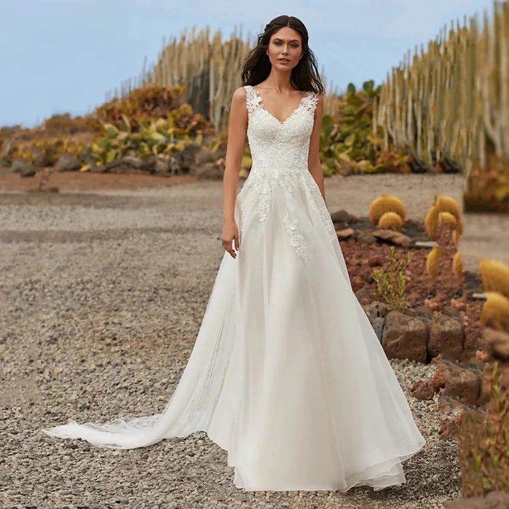 Simple A Line Wedding Dresses 2023 Sexy V Neck Sleeveless Lace Appliques Sweep Train For Women Bridal Gowns Buttons Back Robes (ZD13488)