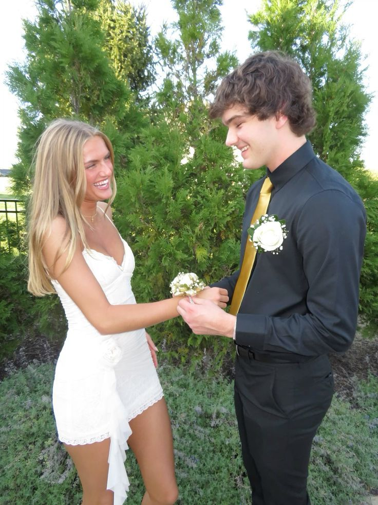 Spaghetti Straps White Short Homecoming Dress Birthday Outfits