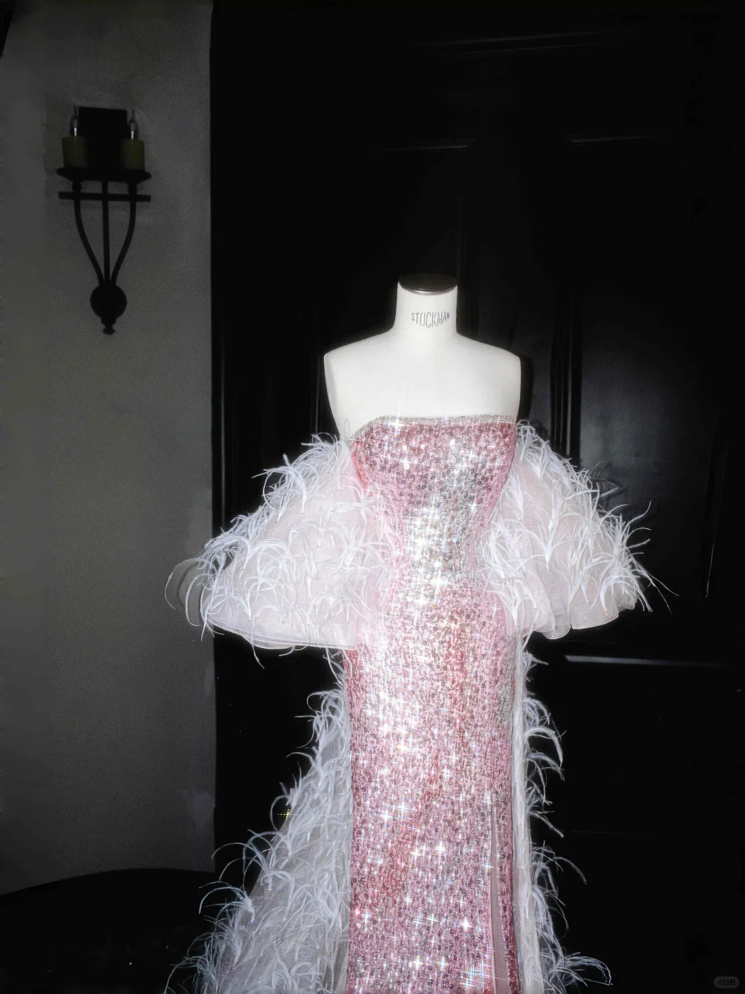 Fairy Pink Strapless Sequins Feathers Mermaid Evening Dress Slit Prom Dress Y8660 - View 3 | VelvetHem