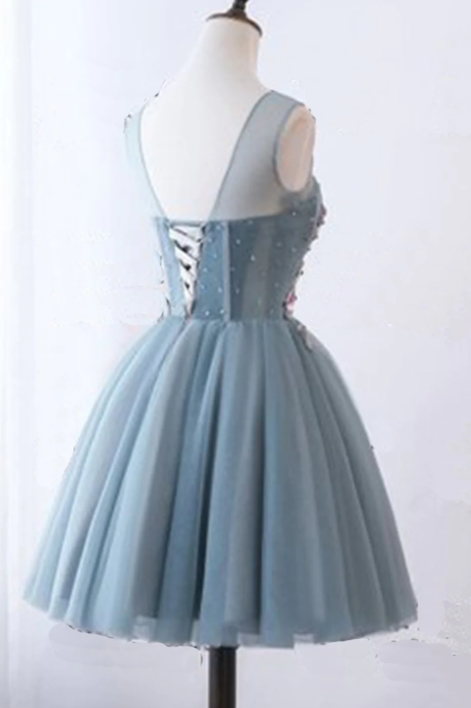 Illusion Round Neckline Grey Tulle Homecoming Dresses With Appliques - View 3 | FashionDia