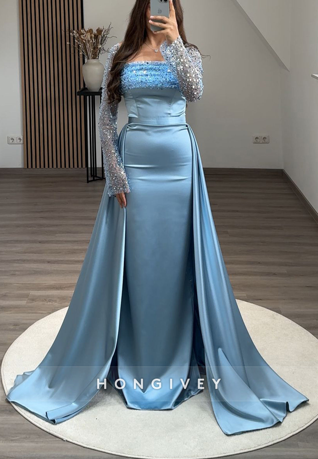 Square Long Sleeve Court Train Sequined Pleated Zipper Elegant Evening Gowns