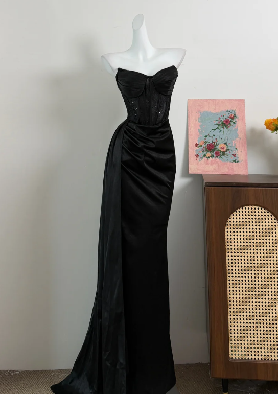 Charming Prom Dress Strapless Black Gala Dress Long Evening Dress - FashionDia
