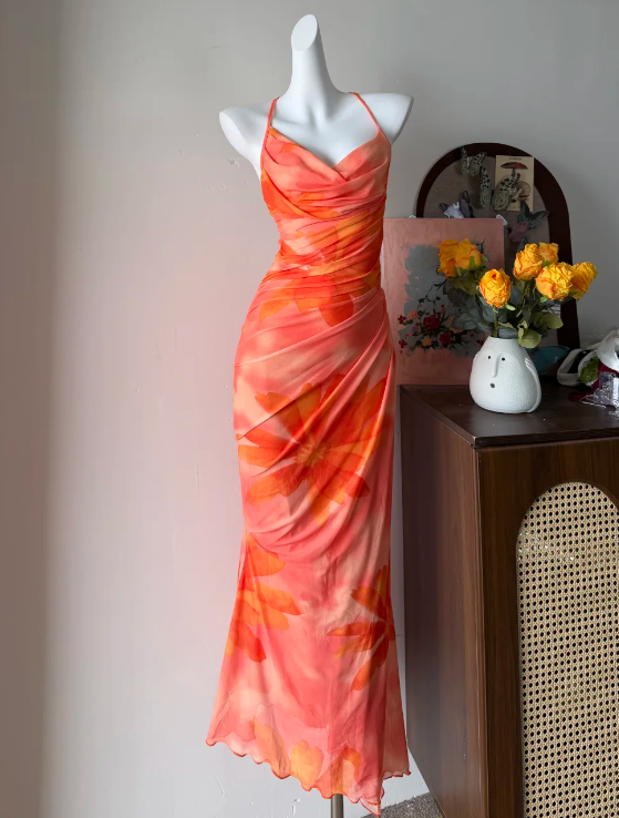Charming Prom Dress Halter Print Pleated Gala Dress Long Evening Dress - FashionDia