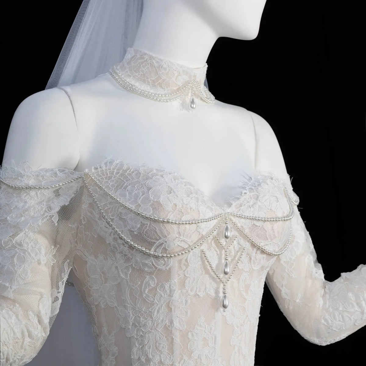 Elegant Ivory Sweetheart Neckline Sheer Lace Mermaid Wedding Dress with Veil ZP133