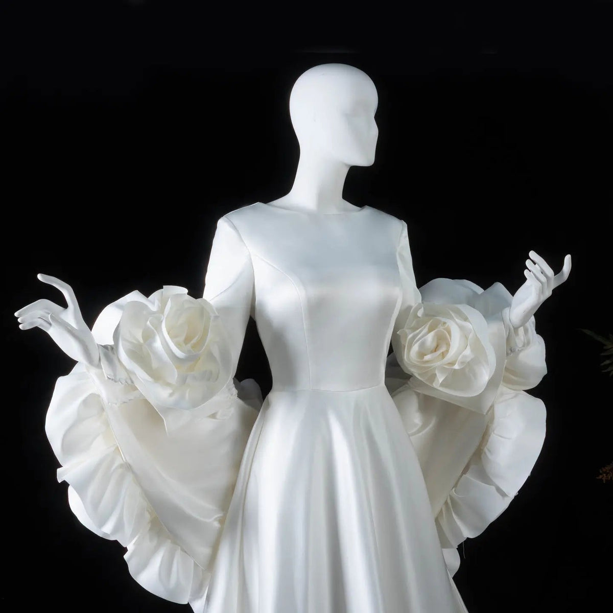 Ivory Romantic A-Line Satin Wedding Dress 3D Rose Floral With Veil ZP033