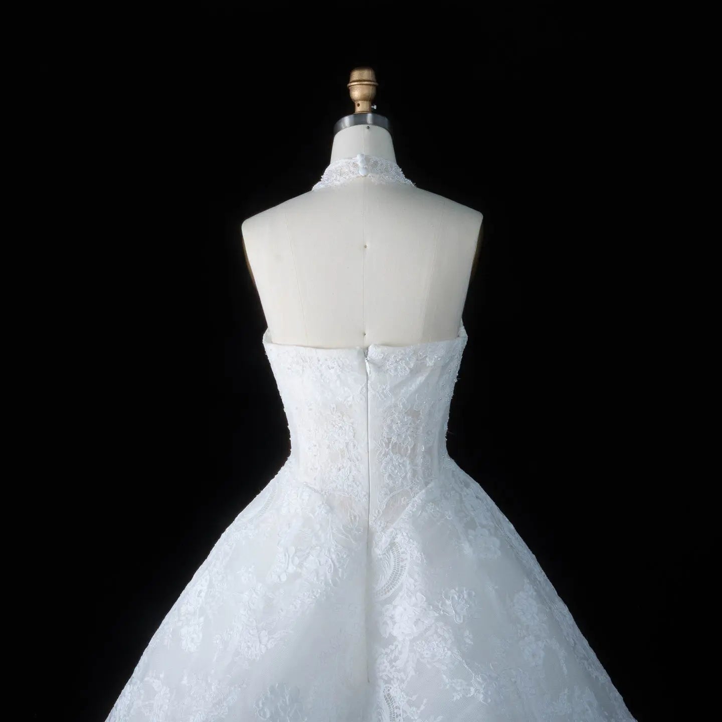 Luxury Ivory Strapless Lace Train Wedding Dress with Scarf ZP140
