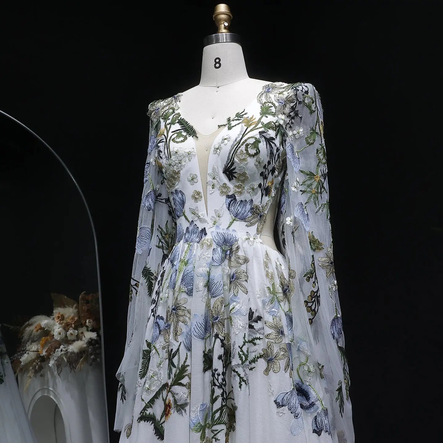 Luxury White Embroidery Long Sleeve Boho Train Wedding Dress ZP158