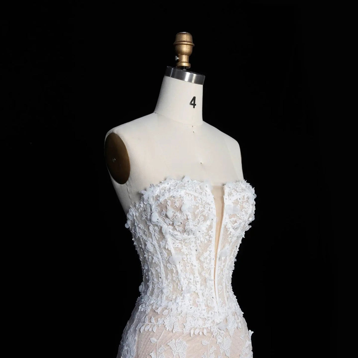 White Nude Lace Fairytale Mermaid Wedding Dress 3D Floral Train ZP037