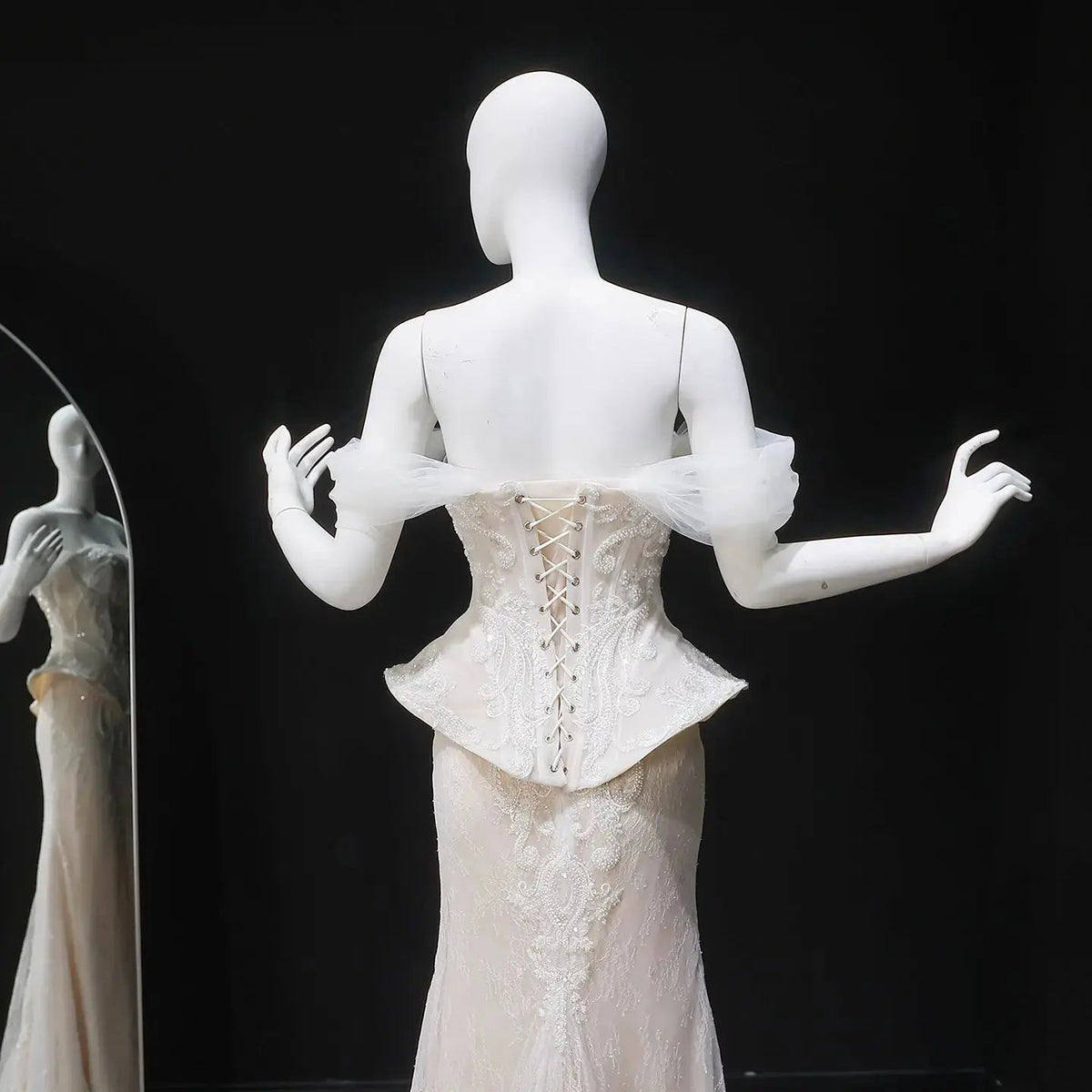 Luxury Ivory Off-the-Shoulder Lace Corset Tulle Train Wedding Dress ZP135