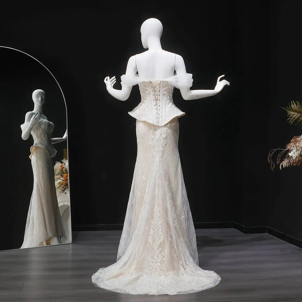 Luxury Ivory Off-the-Shoulder Lace Corset Tulle Train Wedding Dress ZP135