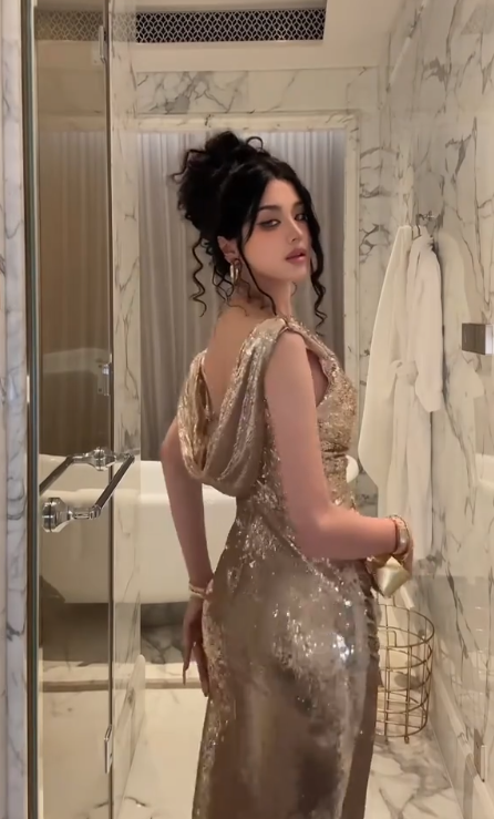 Elegant Champagne Gold Sequins Mermaid Prom Dress,Off-the-Shoulder Slit Long Prom Dress Party Gown - View 2 | FashionDia