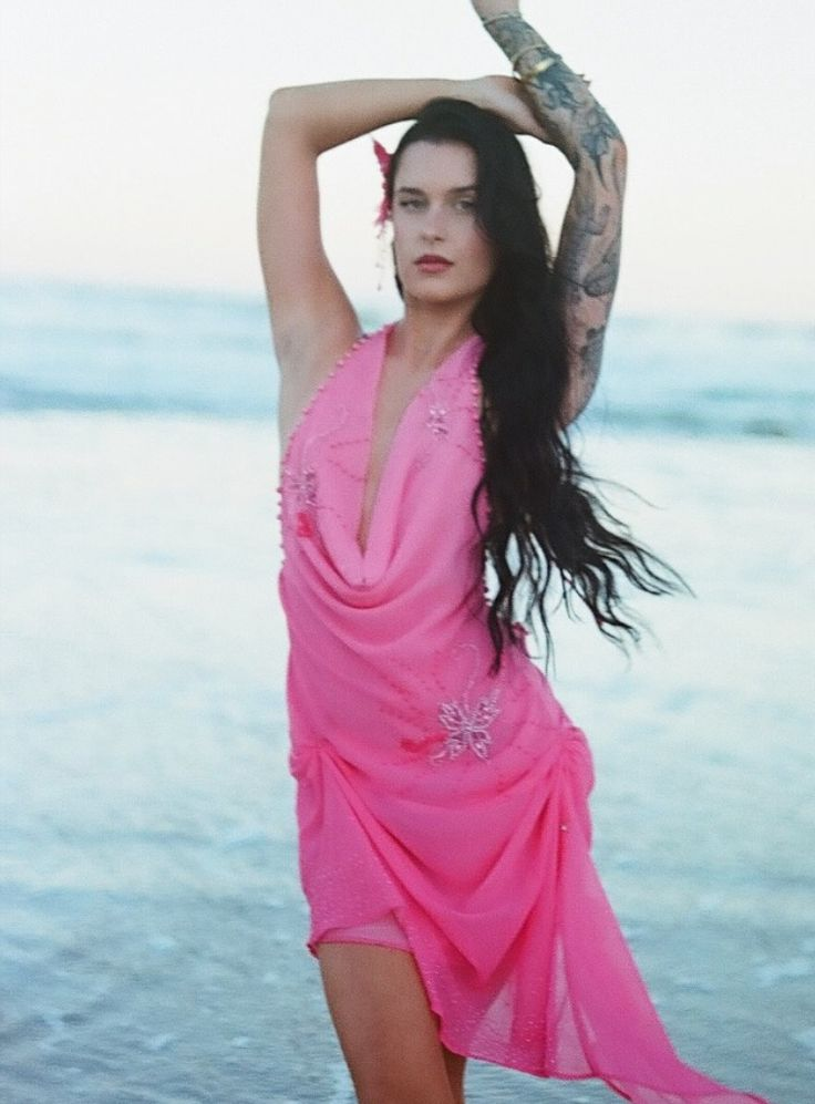 Sexy Halter Pink Chiffon Beaded Short 16th Birthday Outfits Formal Graduation Homecoming Dress D023