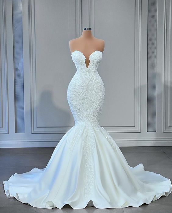 white wedding dress, mermaid wedding dress - FashionDia
