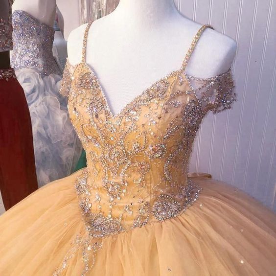 Fluffy Tulle gown, Women Long Tulle Dresses Ball Gown Birthday Party, bridal gown - FashionDia