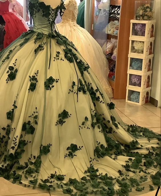 Green quincea�era dress Ball Gown Prom Dresses Evening Gown - View 3 | FashionDia