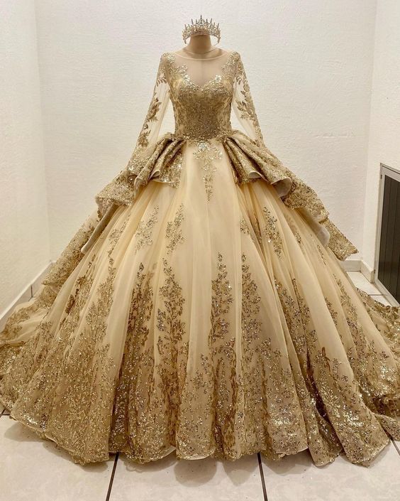 Luxury Quinceanera Dresses Applique Corset Ball Gown Prom Sweet 16 Dress Wedding Dress - VelvetHem