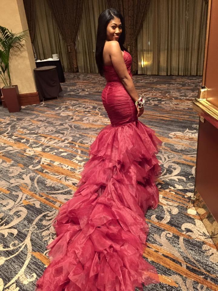 Charming Mermaid Burgundy Strapless African Organza Ruffles Long Prom Dresses