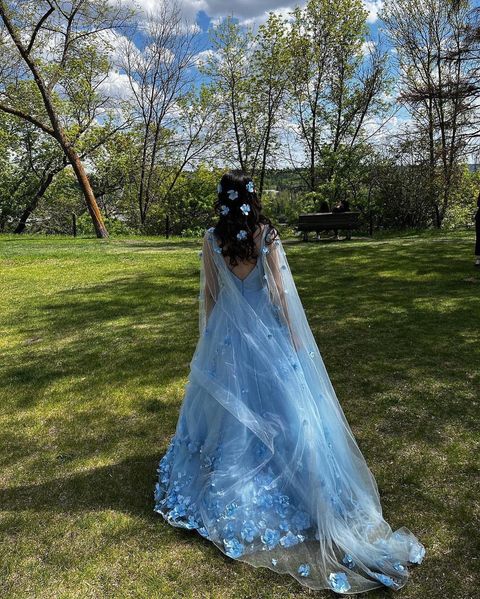 Sweet Sparkly V Neck Blue Tulle Prom Dresses with 3D Flowers