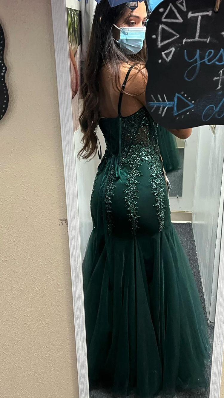 Elegant Green Mermaid Prom Dress Charming Evening Dress - View 2 | FashionDia