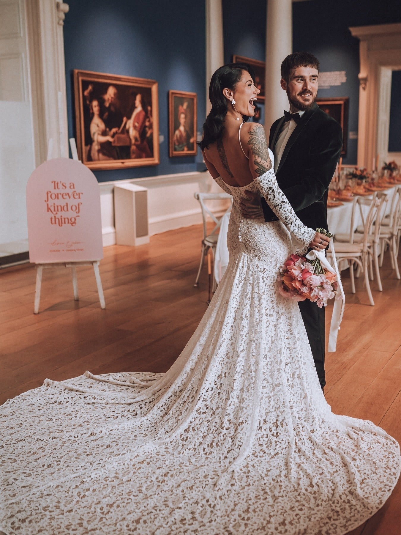 Vintage Thin Strap Lace Half Sleeves Mermaid Wedding Gown With Broad Train