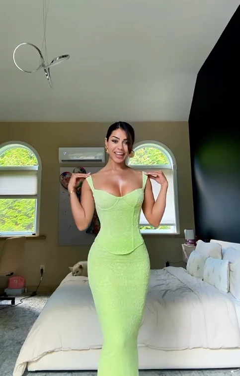 Stunning Two Piece Sheath Straps Green Lace Prom & Evening Dress - View 3 | FashionDia