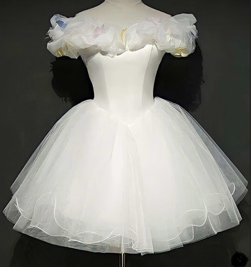 Elegant Off-the-Shoulder Tulle Satin A-Line Homecoming Dress White Short Birthday Outfits - FashionDia