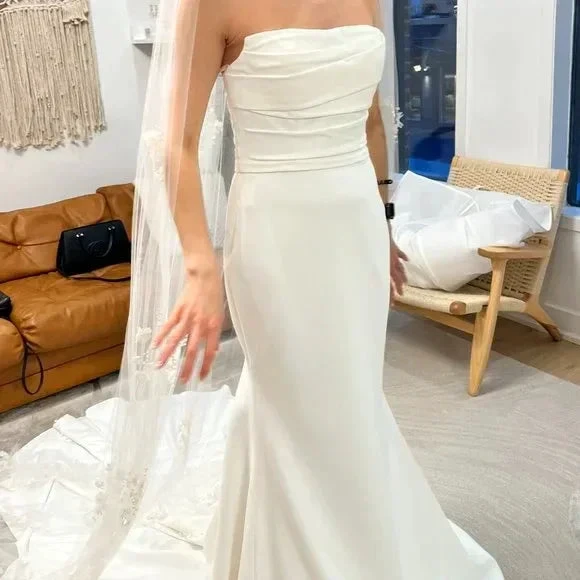 Charming White Strapless Wedding Dress,White Bridal Gown (ZD13720)