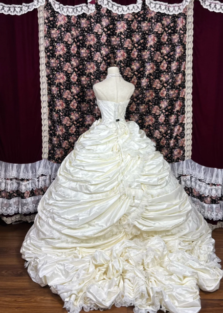 Ball Gown Ivory Wedding Dress Classy Sweet 16 Birthday Gown fg8603